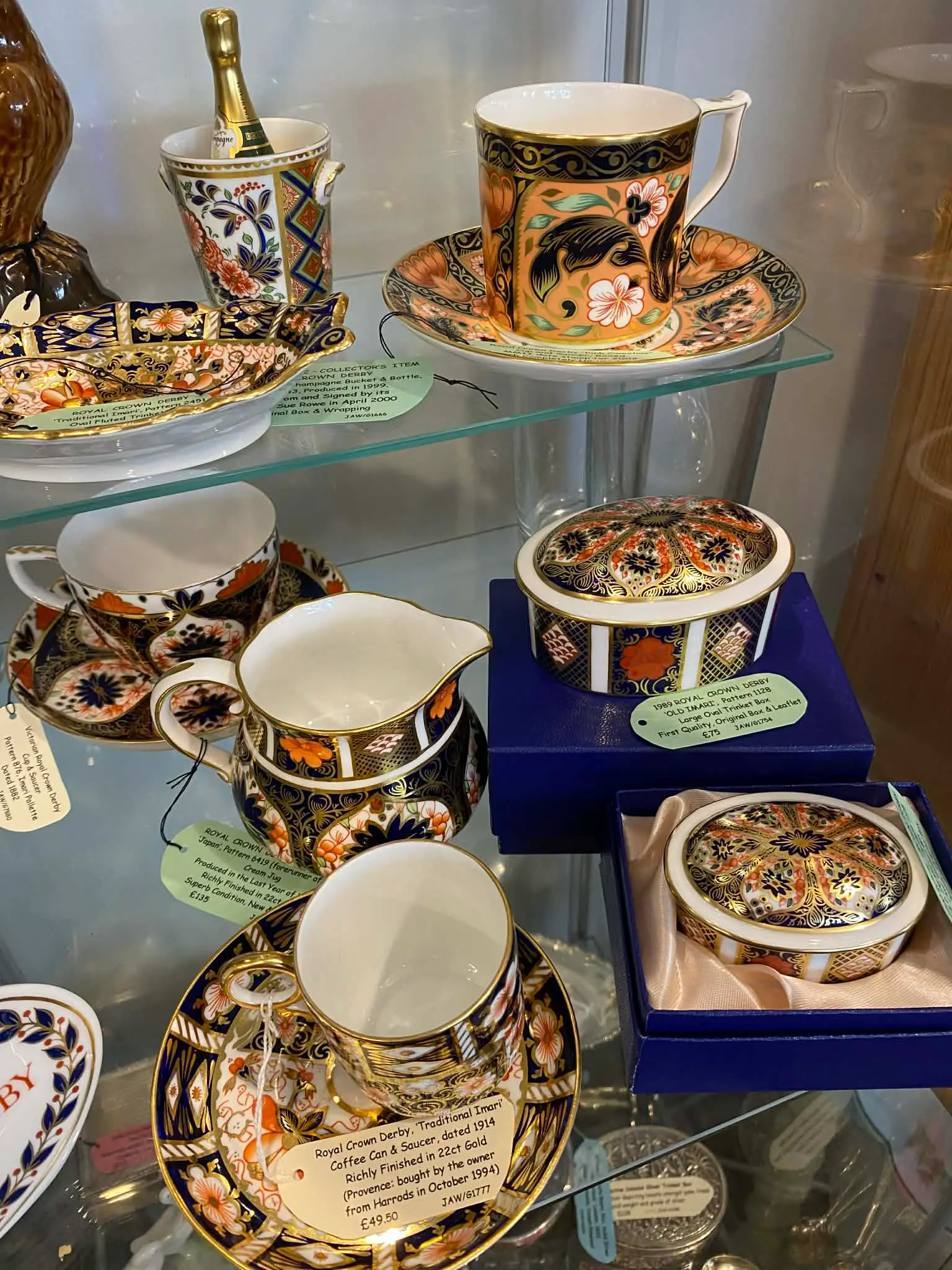 Royal Crown Derby fine porcelain ceramics